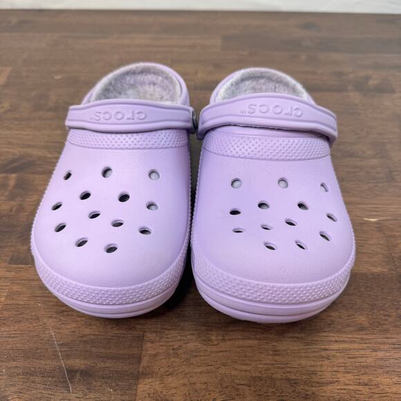 Purple Crocs 7M/9W Fuzzy Inside - Picture 1 of 5